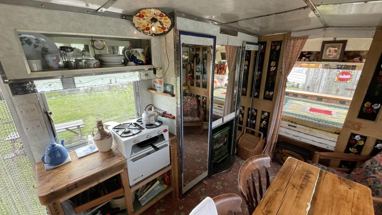 2 X Double Bed Glamping Wagon At Dalby Forest Scarborough Exteriör bild
